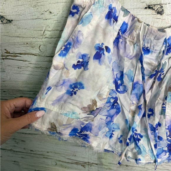 CLOTH & STONE ANTHROPOLOGIE chambray shorts elastic waist blue size medium - Picture 2 of 6